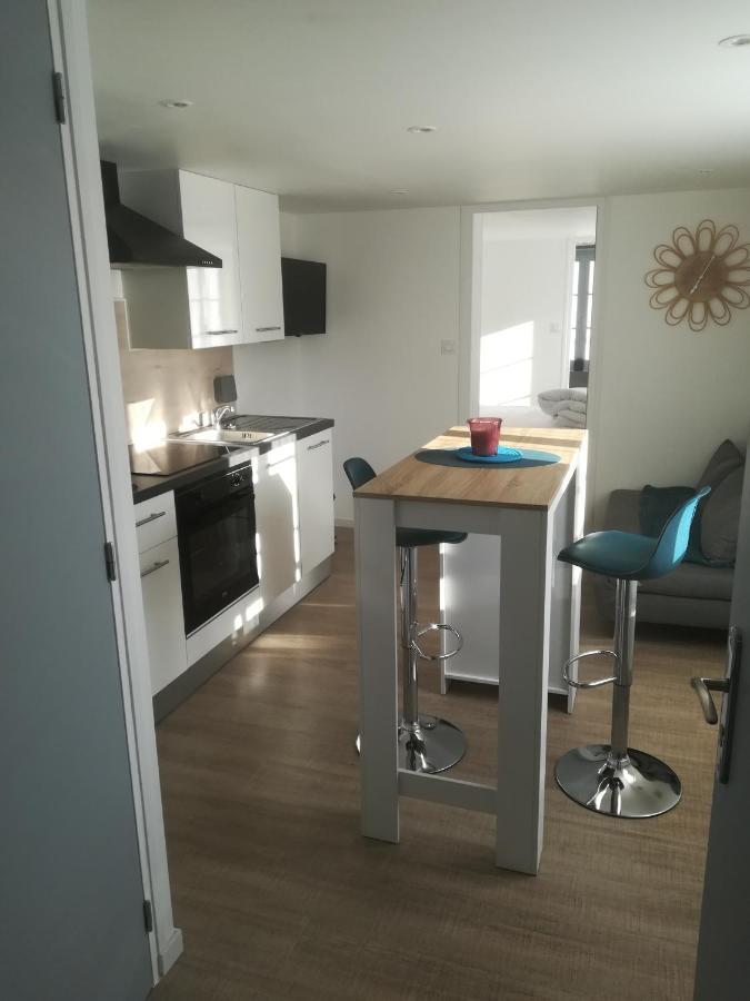 Appartement Calme Saint-Maixent-lʼÉcole Екстериор снимка
